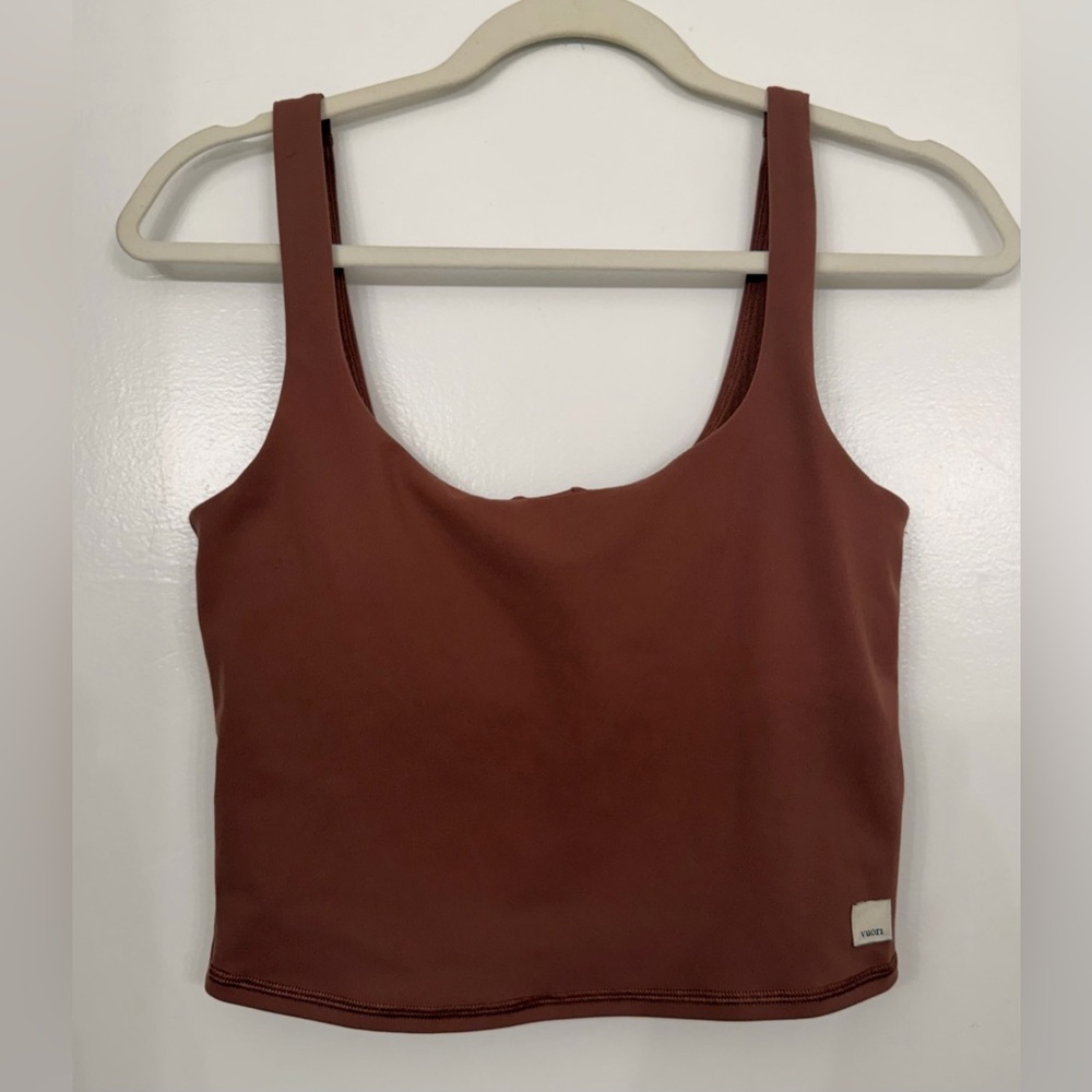 Vuori Daily Crop Top Brown Size Small